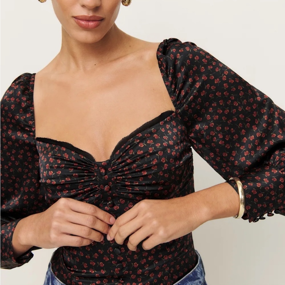 NWT NEW Reformation Chiara Silk Top